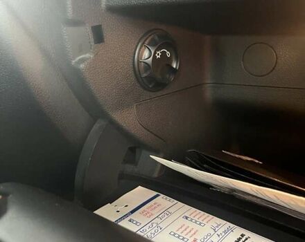 Серый Шкода Фабия, объемом двигателя 1.6 л и пробегом 187 тыс. км за 6570 $, фото 15 на Automoto.ua