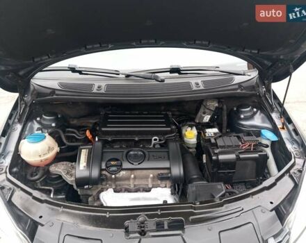 Серый Шкода Фабия, объемом двигателя 1.4 л и пробегом 174 тыс. км за 5500 $, фото 11 на Automoto.ua