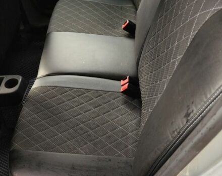 Сірий Шкода Фабія, об'ємом двигуна 1.4 л та пробігом 205 тис. км за 5350 $, фото 5 на Automoto.ua