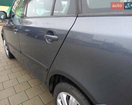 Серый Шкода Фабия, объемом двигателя 1.4 л и пробегом 239 тыс. км за 4950 $, фото 7 на Automoto.ua