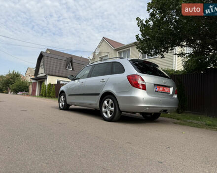 Сірий Шкода Фабія, об'ємом двигуна 1.6 л та пробігом 211 тис. км за 6500 $, фото 18 на Automoto.ua