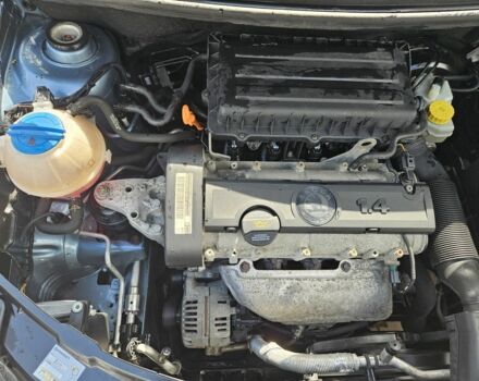 Серый Шкода Фабия, объемом двигателя 1.4 л и пробегом 223 тыс. км за 6500 $, фото 18 на Automoto.ua