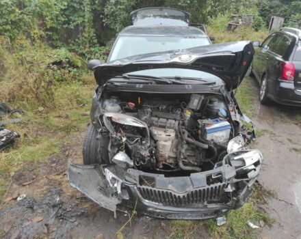 Шкода Фабия 2009 в Червонограде на Automoto.ua Серый Шкода Фабия, объемом двигателя 1.2 л и пробегом 380 тыс. км за 1400 $, фото 7 на Automoto.ua