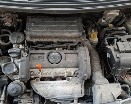 Сірий Шкода Фабія, об'ємом двигуна 1.6 л та пробігом 215 тис. км за 6999 $, фото 12 на Automoto.ua