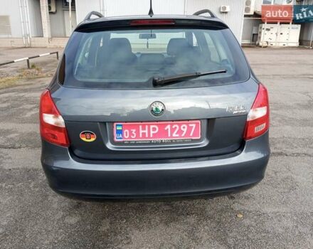 Сірий Шкода Фабія, об'ємом двигуна 1.4 л та пробігом 173 тис. км за 5850 $, фото 4 на Automoto.ua