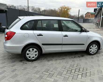 Сірий Шкода Фабія, об'ємом двигуна 1.2 л та пробігом 180 тис. км за 5300 $, фото 2 на Automoto.ua