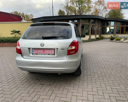 Сірий Шкода Фабія, об'ємом двигуна 1.6 л та пробігом 222 тис. км за 5888 $, фото 11 на Automoto.ua