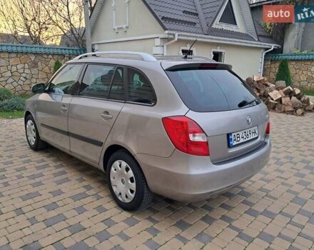 Серый Шкода Фабия, объемом двигателя 1.6 л и пробегом 188 тыс. км за 5450 $, фото 17 на Automoto.ua