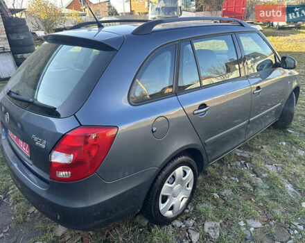 Сірий Шкода Фабія, об'ємом двигуна 1.6 л та пробігом 264 тис. км за 5350 $, фото 11 на Automoto.ua
