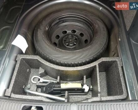 Серый Шкода Фабия, объемом двигателя 1.4 л и пробегом 174 тыс. км за 5500 $, фото 17 на Automoto.ua