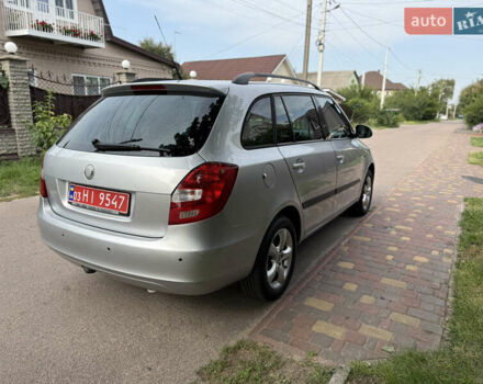 Сірий Шкода Фабія, об'ємом двигуна 1.6 л та пробігом 211 тис. км за 6500 $, фото 6 на Automoto.ua