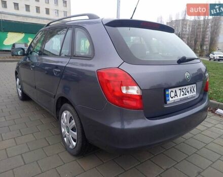 Серый Шкода Фабия, объемом двигателя 1.4 л и пробегом 239 тыс. км за 4950 $, фото 8 на Automoto.ua