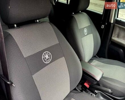 Серый Шкода Фабия, объемом двигателя 1.39 л и пробегом 150 тыс. км за 5300 $, фото 19 на Automoto.ua