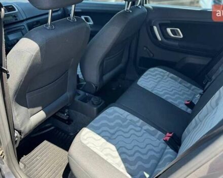 Серый Шкода Фабия, объемом двигателя 1.39 л и пробегом 224 тыс. км за 6000 $, фото 19 на Automoto.ua