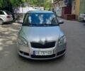 Серый Шкода Фабия, объемом двигателя 1.42 л и пробегом 320 тыс. км за 4200 $, фото 1 на Automoto.ua