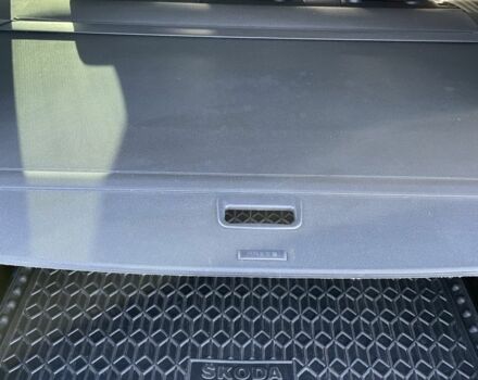 Серый Шкода Фабия, объемом двигателя 2 л и пробегом 260 тыс. км за 8800 $, фото 5 на Automoto.ua