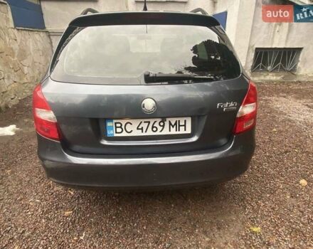 Серый Шкода Фабия, объемом двигателя 1.39 л и пробегом 302 тыс. км за 4950 $, фото 4 на Automoto.ua