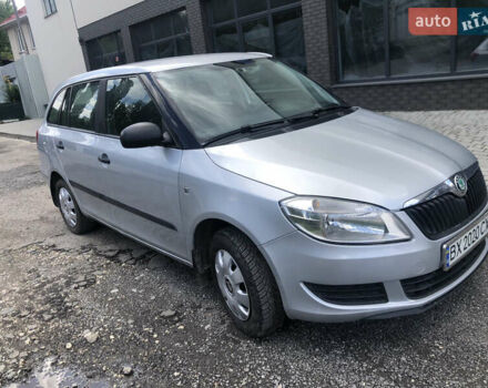 Сірий Шкода Фабія, об'ємом двигуна 1.2 л та пробігом 241 тис. км за 4500 $, фото 1 на Automoto.ua
