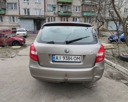 Серый Шкода Фабия, объемом двигателя 1.2 л и пробегом 240 тыс. км за 4000 $, фото 3 на Automoto.ua