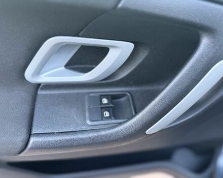 Сірий Шкода Фабія, об'ємом двигуна 0 л та пробігом 170 тис. км за 6000 $, фото 10 на Automoto.ua