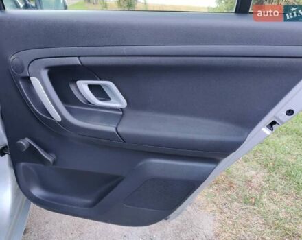 Серый Шкода Фабия, объемом двигателя 1.39 л и пробегом 175 тыс. км за 5900 $, фото 23 на Automoto.ua