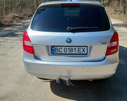 Шкода Фабія 2010 у Яворове на Automoto.ua Сірий Шкода Фабія, об'ємом двигуна 1.6 л та пробігом 240 тис. км за 5500 $, фото 10 на Automoto.ua