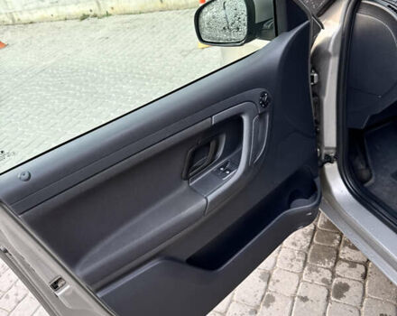 Сірий Шкода Фабія, об'ємом двигуна 1.2 л та пробігом 206 тис. км за 7200 $, фото 18 на Automoto.ua