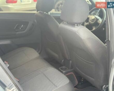 Сірий Шкода Фабія, об'ємом двигуна 1.2 л та пробігом 299 тис. км за 5300 $, фото 6 на Automoto.ua