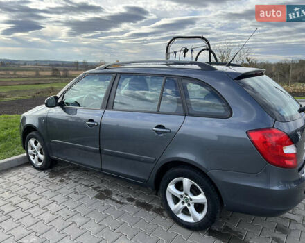 Шкода Фабия 2010 в Шумск на Automoto.ua Серый Шкода Фабия, объемом двигателя 1.2 л и пробегом 248 тыс. км за 5600 $, фото 3 на Automoto.ua