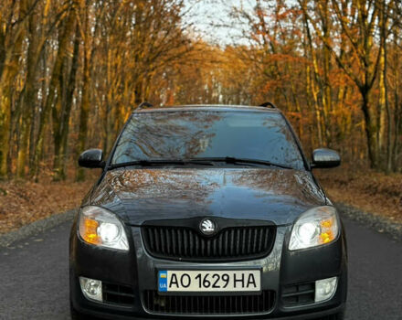 Серый Шкода Фабия, объемом двигателя 1.39 л и пробегом 316 тыс. км за 5600 $, фото 4 на Automoto.ua