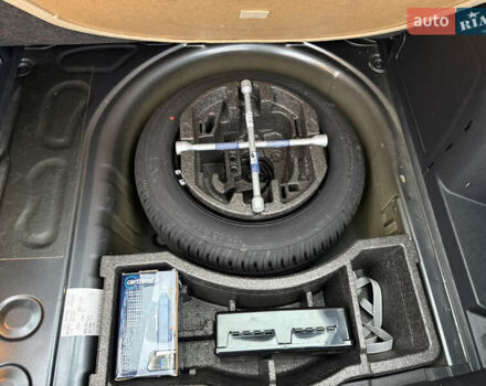 Серый Шкода Фабия, объемом двигателя 0 л и пробегом 170 тыс. км за 6000 $, фото 37 на Automoto.ua