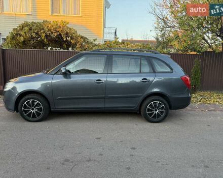 Сірий Шкода Фабія, об'ємом двигуна 0 л та пробігом 170 тис. км за 6000 $, фото 2 на Automoto.ua