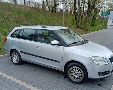 Серый Шкода Фабия, объемом двигателя 1.4 л и пробегом 219 тыс. км за 5200 $, фото 9 на Automoto.ua