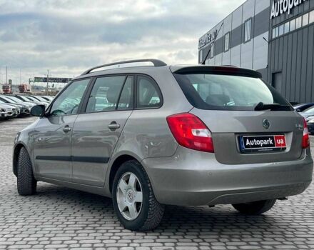 Серый Шкода Фабия, объемом двигателя 1.2 л и пробегом 208 тыс. км за 6990 $, фото 6 на Automoto.ua