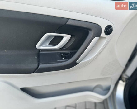 Серый Шкода Фабия, объемом двигателя 1.4 л и пробегом 275 тыс. км за 5350 $, фото 14 на Automoto.ua