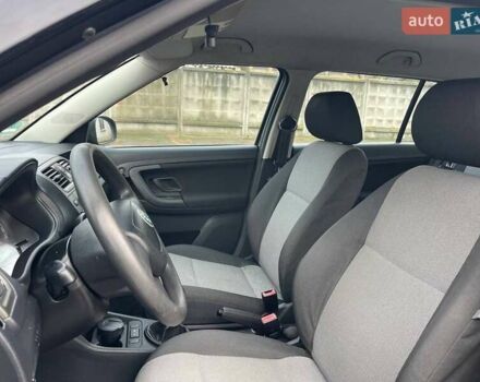 Серый Шкода Фабия, объемом двигателя 1.4 л и пробегом 196 тыс. км за 6000 $, фото 13 на Automoto.ua