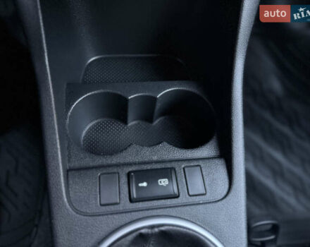 Сірий Шкода Фабія, об'ємом двигуна 0 л та пробігом 170 тис. км за 6000 $, фото 31 на Automoto.ua