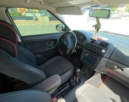 Сірий Шкода Фабія, об'ємом двигуна 1.4 л та пробігом 470 тис. км за 4744 $, фото 7 на Automoto.ua