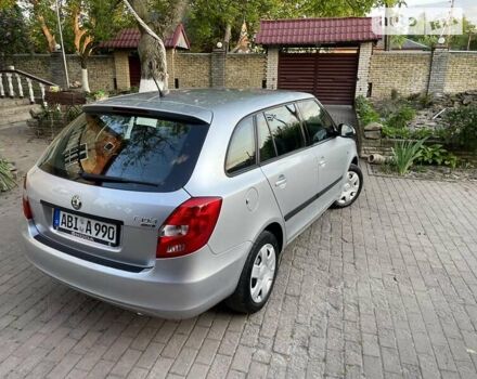 Шкода Фабия 2010 в Виннице на Automoto.ua Серый Шкода Фабия, объемом двигателя 1.4 л и пробегом 110 тыс. км за 6599 $, фото 60 на Automoto.ua