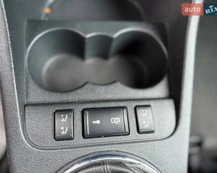 Сірий Шкода Фабія, об'ємом двигуна 1.6 л та пробігом 248 тис. км за 5999 $, фото 15 на Automoto.ua