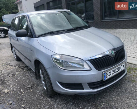 Сірий Шкода Фабія, об'ємом двигуна 1.2 л та пробігом 241 тис. км за 4500 $, фото 2 на Automoto.ua