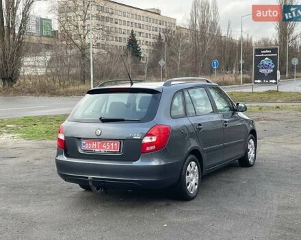 Серый Шкода Фабия, объемом двигателя 1.4 л и пробегом 196 тыс. км за 6000 $, фото 16 на Automoto.ua