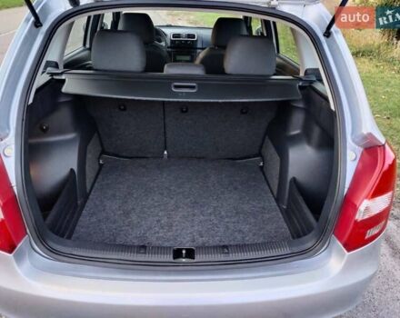 Серый Шкода Фабия, объемом двигателя 1.39 л и пробегом 179 тыс. км за 5750 $, фото 30 на Automoto.ua