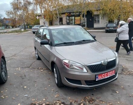 Серый Шкода Фабия, объемом двигателя 1.2 л и пробегом 209 тыс. км за 6500 $, фото 2 на Automoto.ua