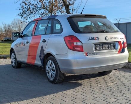 Серый Шкода Фабия, объемом двигателя 1.9 л и пробегом 286 тыс. км за 1999 $, фото 3 на Automoto.ua