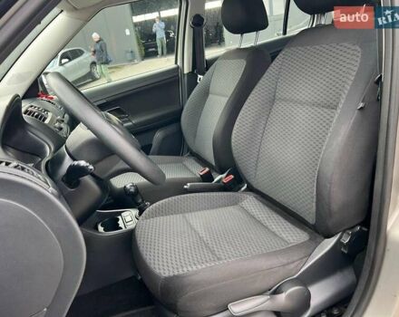 Серый Шкода Фабия, объемом двигателя 1.2 л и пробегом 208 тыс. км за 6990 $, фото 18 на Automoto.ua