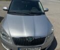 Сірий Шкода Фабія, об'ємом двигуна 1.2 л та пробігом 210 тис. км за 5500 $, фото 1 на Automoto.ua