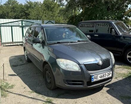 Серый Шкода Фабия, объемом двигателя 1.39 л и пробегом 210 тыс. км за 5200 $, фото 1 на Automoto.ua