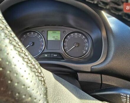 Серый Шкода Фабия, объемом двигателя 1.6 л и пробегом 202 тыс. км за 5200 $, фото 11 на Automoto.ua