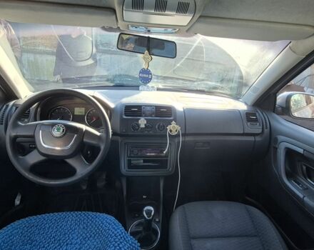 Шкода Фабия 2010 в Борисполе на Automoto.ua Серый Шкода Фабия, объемом двигателя 1.2 л и пробегом 311 тыс. км за 4500 $, фото 4 на Automoto.ua